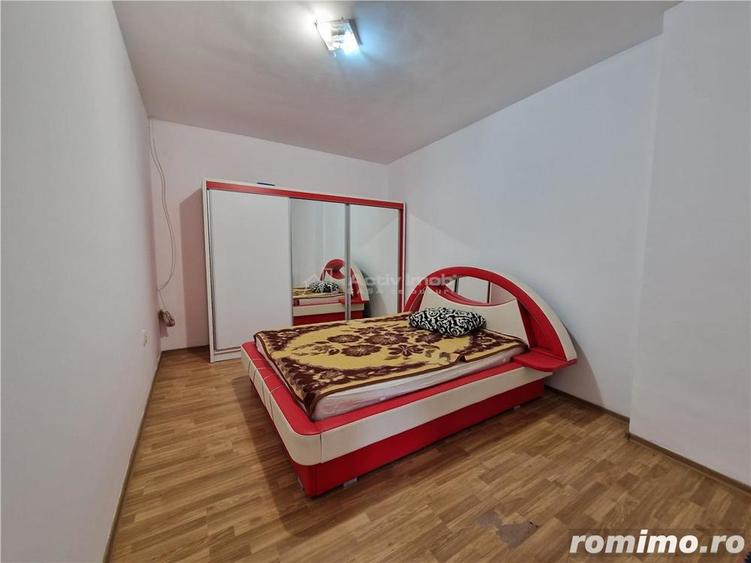 Casă cu Teren 177 Mp în Rovine