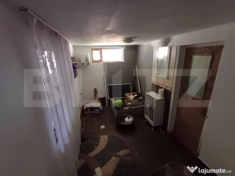 Casă cu 3 camere cu Teren 2000 Mp în Central