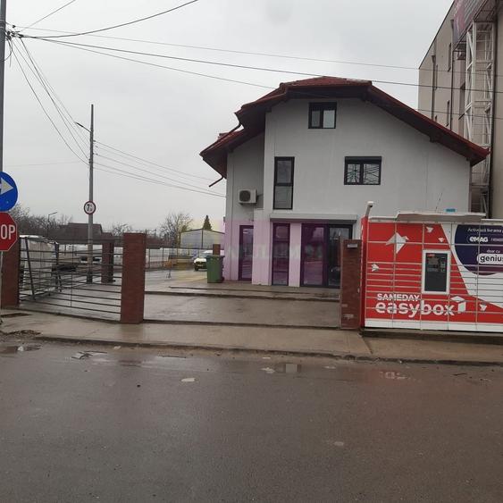 Casă individuală cu 6 camere cu Canalizare în Cățelu