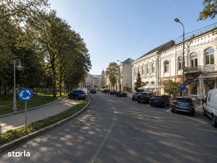 Spatiu comercial ultracentral Piata Traian, Braila - 2