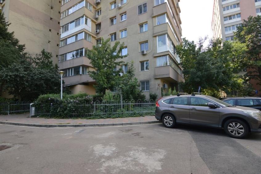Garsonieră semidecomandată, mobilată în Titan