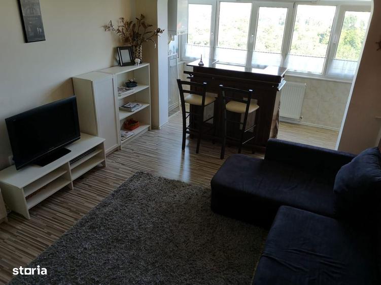 Apartament cu 3 camere decomandat, mobilat în Tomis Nord