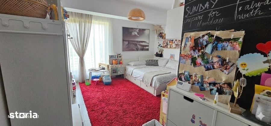 Apartament cu 3 camere decomandat în Băneasa