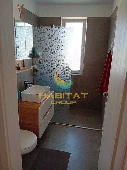 Apartament cu 3 camere semidecomandat, mobilat în Theodor Pallady