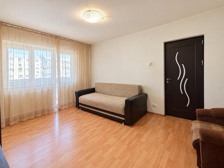 Apartament cu 2 camere decomandat în Păcii