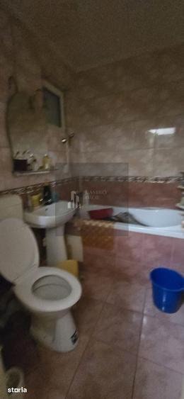 Apartament cu 2 camere semidecomandat în Cișmigiu