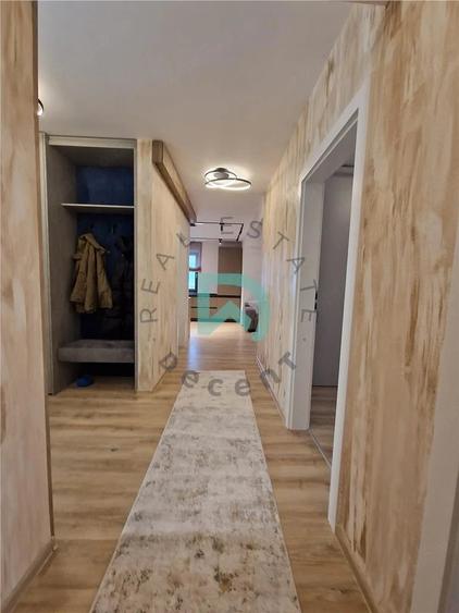 Apartament cu 3 camere în Tractorul