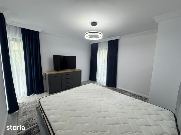 Casă cu 4 camere cu Teren 340 Mp în Central