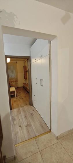Apartament cu 2 camere decomandat în Berceni