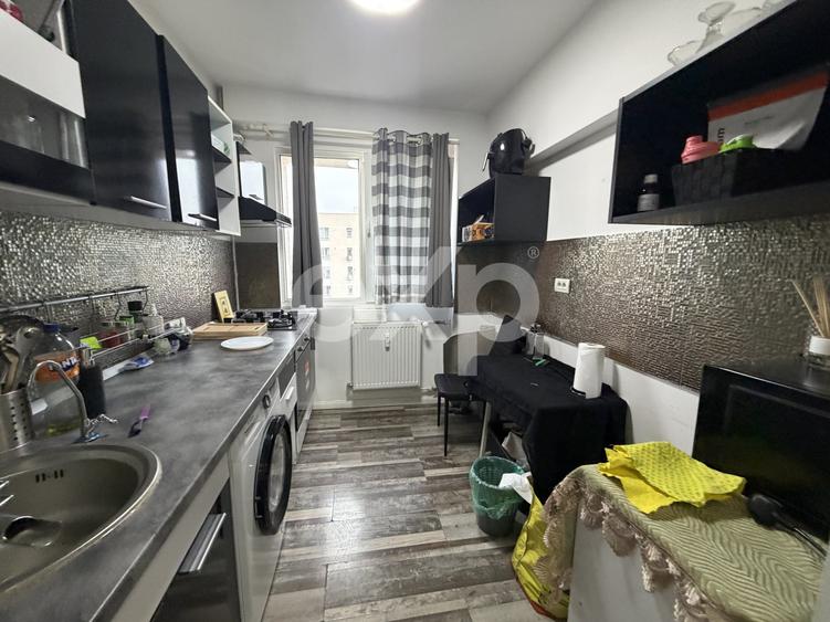 2 Camere 8 minute Metrou titan 58 mp totali Dressing - 19
