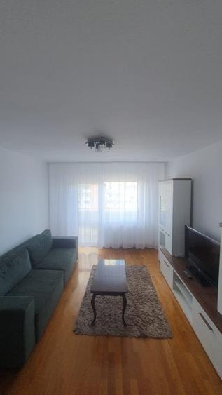 Apartament cu 2 camere decomandat în Decebal