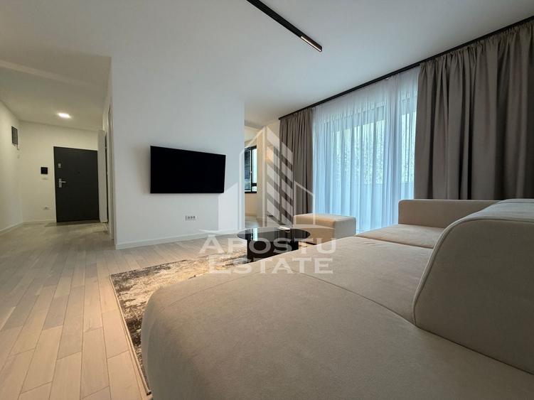 Apartament cu 2 camere semidecomandat, mobilat în Dumbrăvița