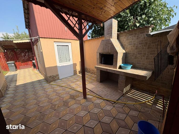 Casă cu 5 camere cu Teren 900 Mp în Ciorogârla