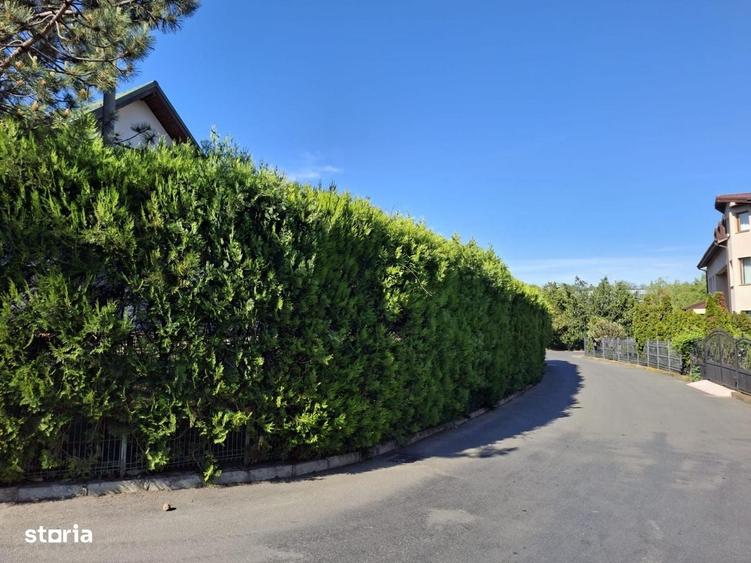Casă cu 4 camere cu Teren 613 Mp în Bucov