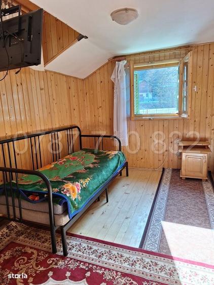 Casă cu 3 camere cu Teren 428 Mp în Măneciu
