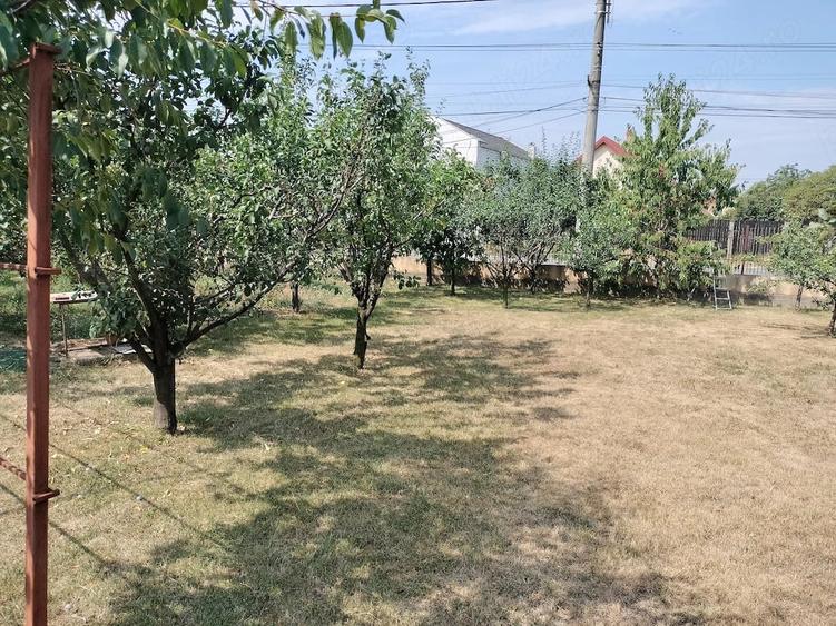 Casă cu 4 camere cu Teren 980 Mp în Exterior Vest