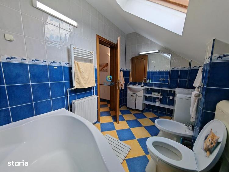 Casă cu 4 camere în Bunloc