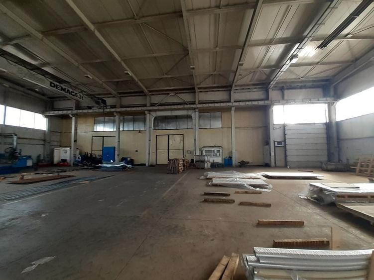Spațiu industrial, de 3,553 mp, în Nord-Est
