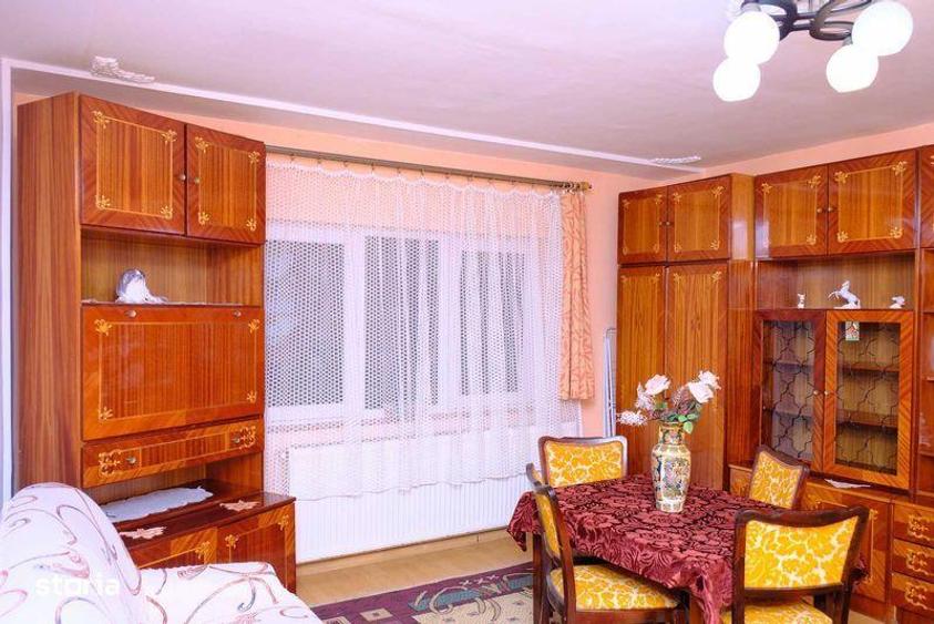 Apartament cu 2 camere în Micro 16