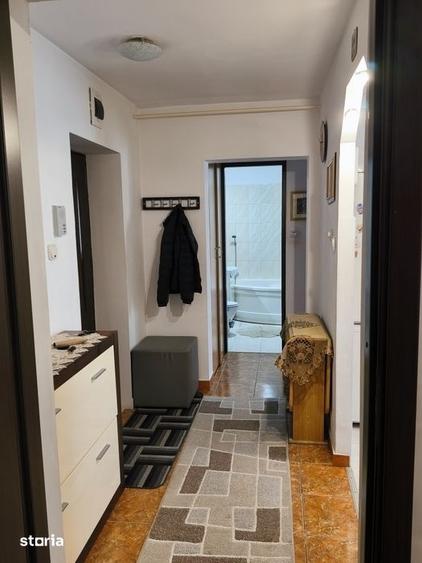 Apartament cu 2 camere decomandat, mobilat în Uzina 2