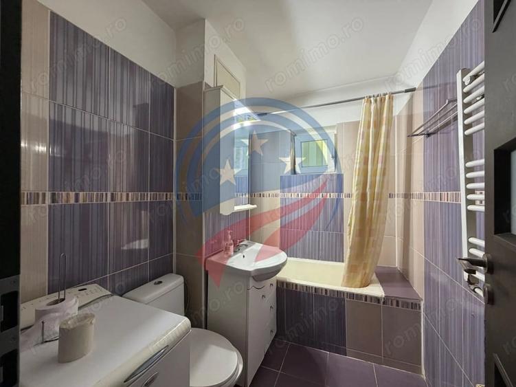 Apartament cu 3 camere decomandat în Lăpuș