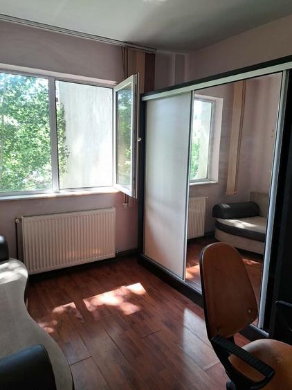 Apartament cu 2 camere în Mircea cel Bătrân