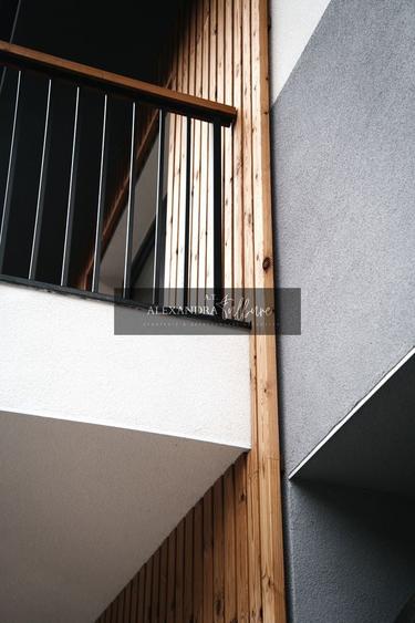 Duplex cu 4 camere cu Canalizare în Florești