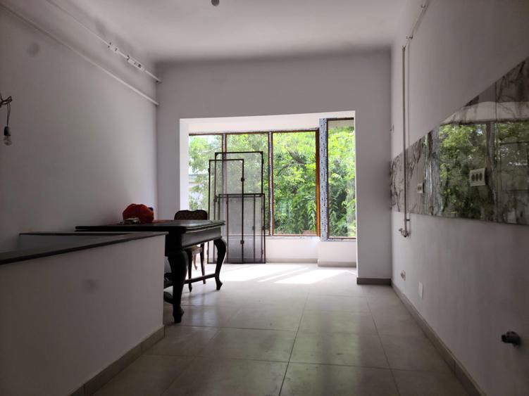 Apartament cu 3 camere decomandat în Unirii