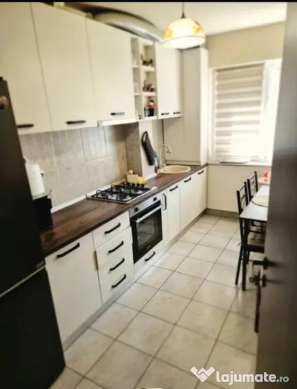 Garsonieră decomandată în Sânpetru