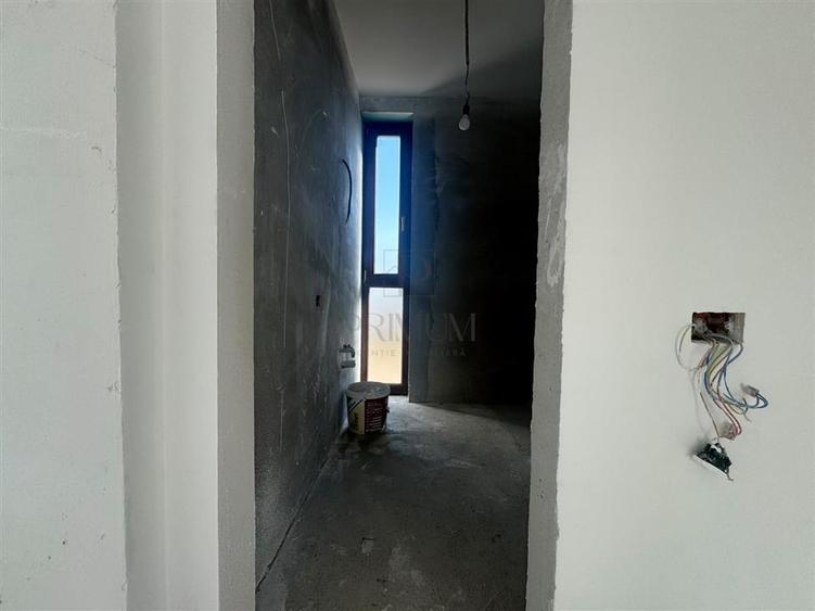 Duplex cu 5 camere cu Teren 340 Mp în Moșnița Nouă