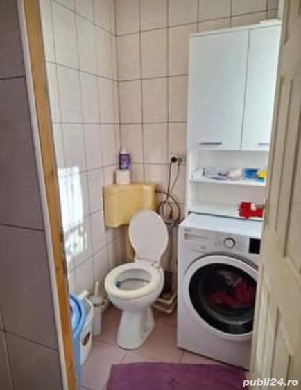Casă cu 5 camere cu Teren 211 Mp în Brătianu