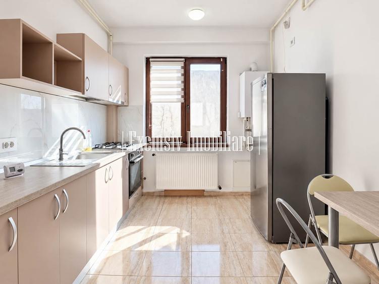 Apartament cu 2 camere decomandat, mobilat în City Park Mall