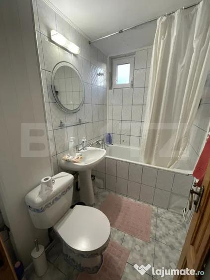 Apartament cu 2 camere semidecomandat în Fălticeni
