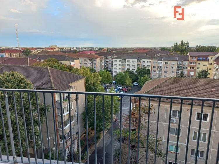 Apartament cu 2 camere decomandat, mobilat în Soarelui
