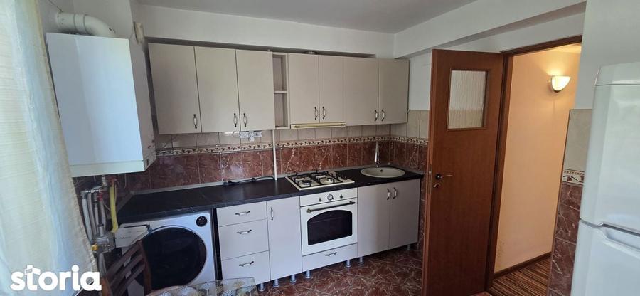 Apartament cu 2 camere decomandat în Olimpia-Stadion