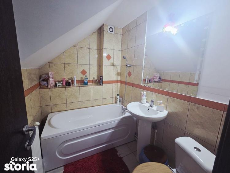 Apartament cu 2 camere decomandat în Galata