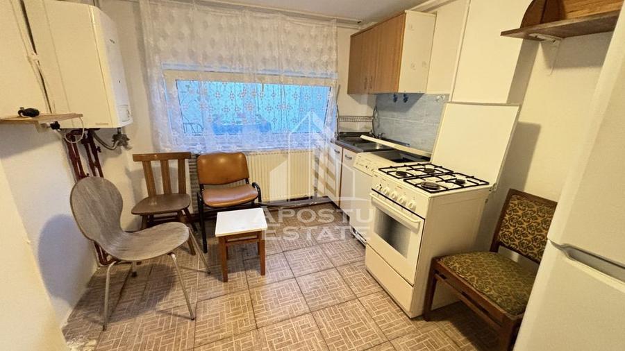 Casa individuala cu 2 camere, 2 fronturi, toate utilitati... - 5