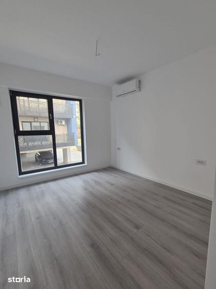 Apartament cu 3 camere în Theodor Pallady