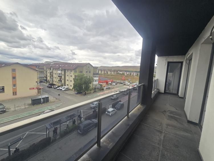 Birou, de 50 mp, în Florești