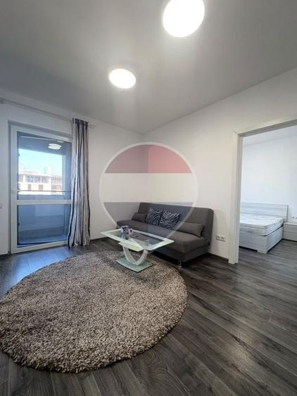 Apartament cu 2 camere decomandat, mobilat în Republicii