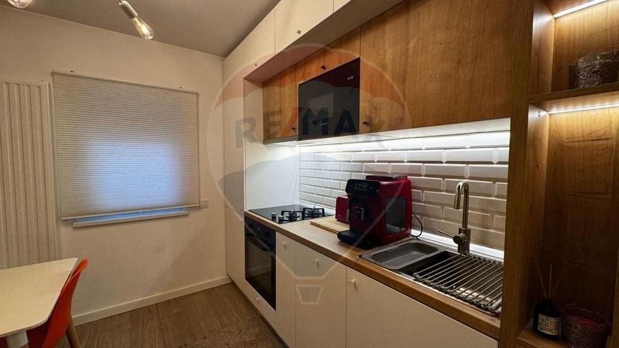 Apartament cu 2 camere decomandat, mobilat în P-ța Dorobanți