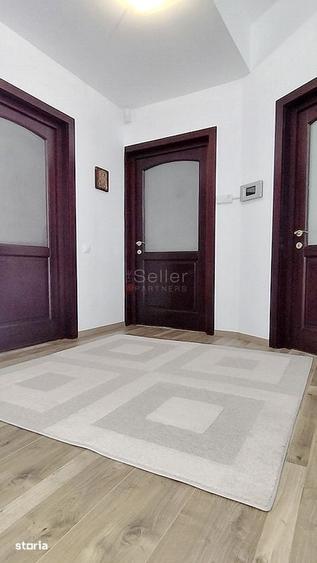 Casă cu 5 camere cu Teren 400 Mp în Bunloc