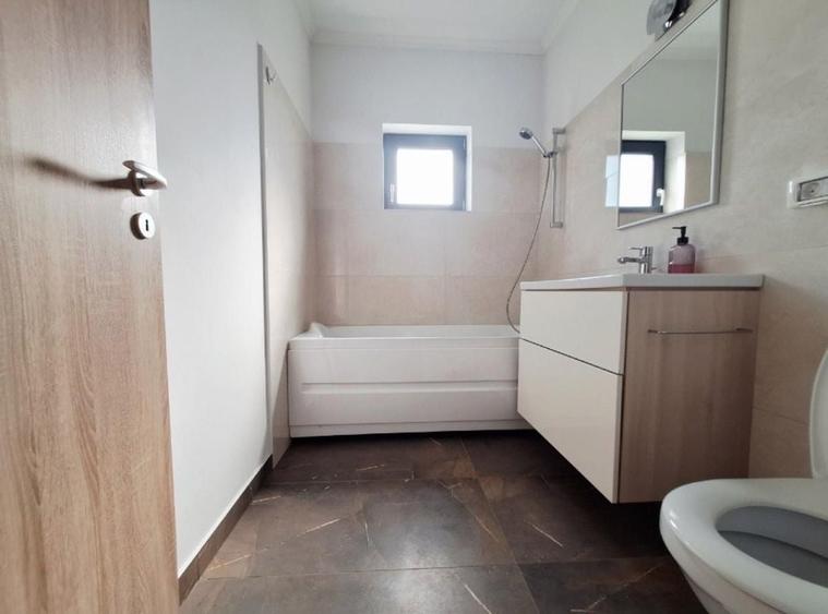 Apartament cu 2 camere semidecomandat, mobilat în Braytim