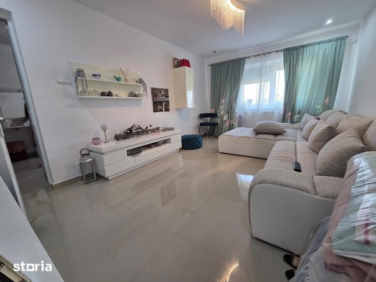 Apartament cu 2 camere în C5