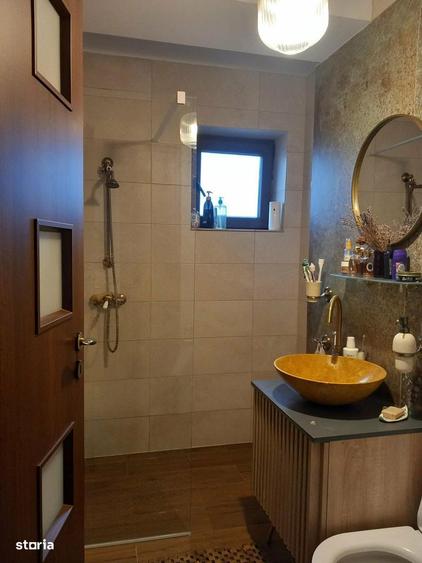Apartament cu 3 camere în Băneasa