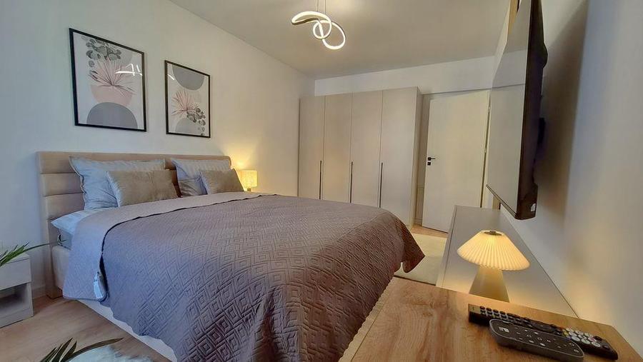 Apartament cu 2 camere decomandat, mobilat în Păcurari