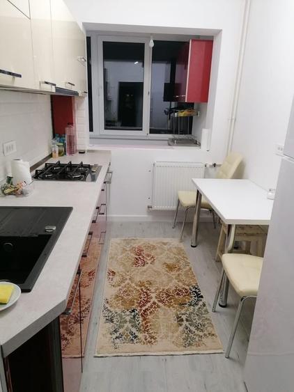 Apartament cu 2 camere decomandat în Berceni