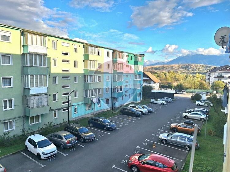 Apartament cu 3 camere decomandat, mobilat în Central