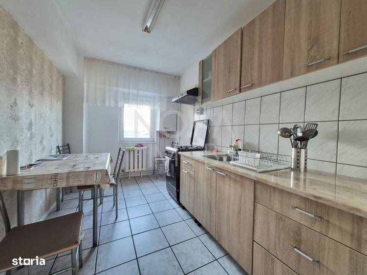 Apartament 3 camere de vanzare, Zona Garii - 2