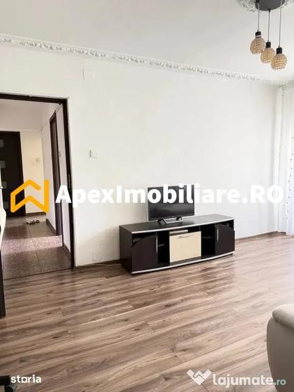 Apartament cu 3 camere decomandat în P-ța Reșița
